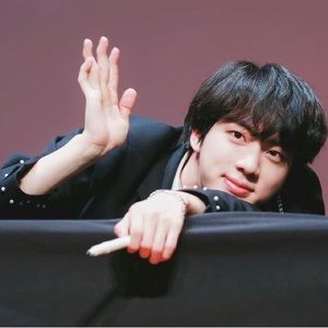 Meet your Posher, Angelina